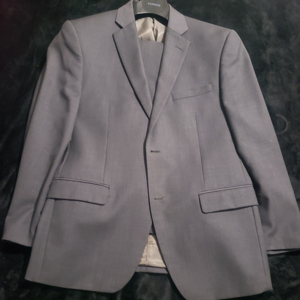 Suit set